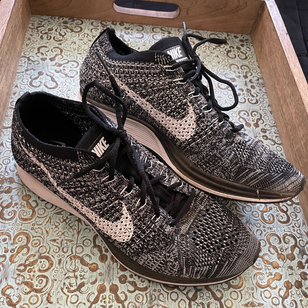 Nike FLYKNIT RACER 'OREO 2.0' shoes